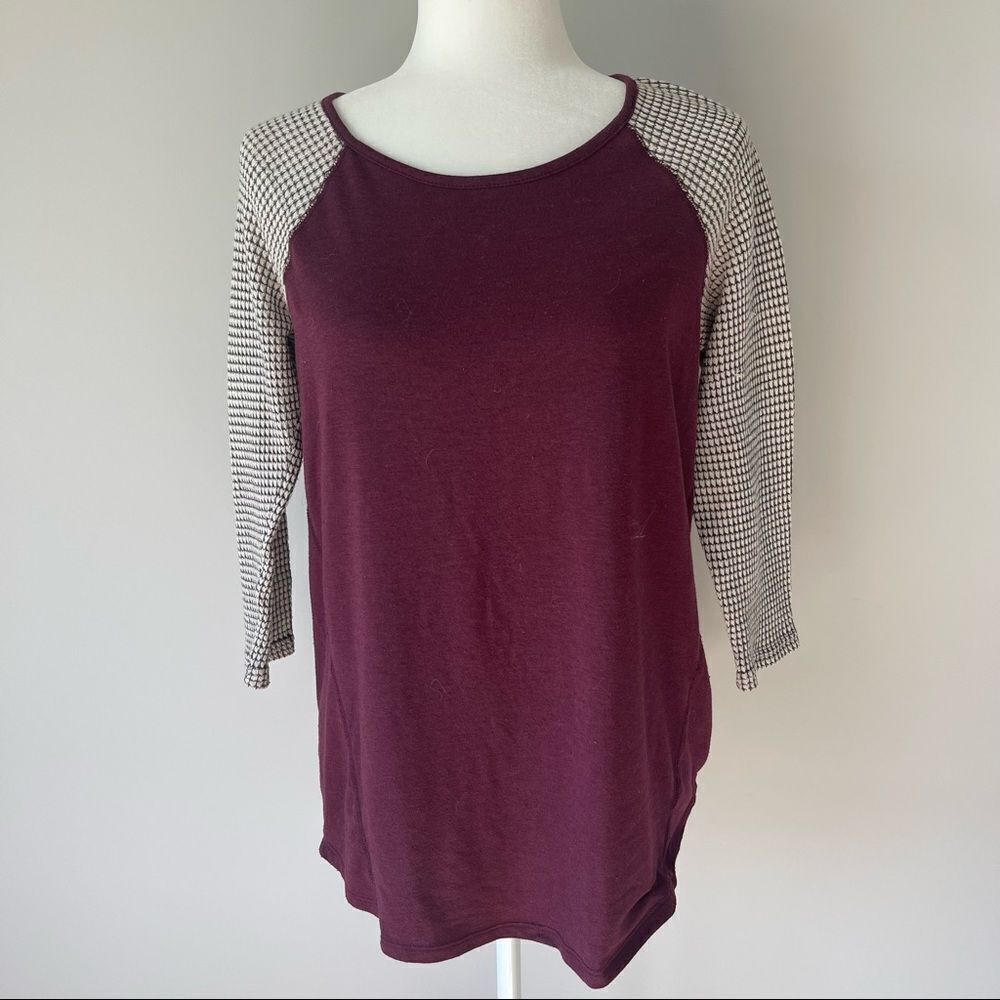 Isela Baseball Tee with Patterned Sleeves - Picture 1 of 3
